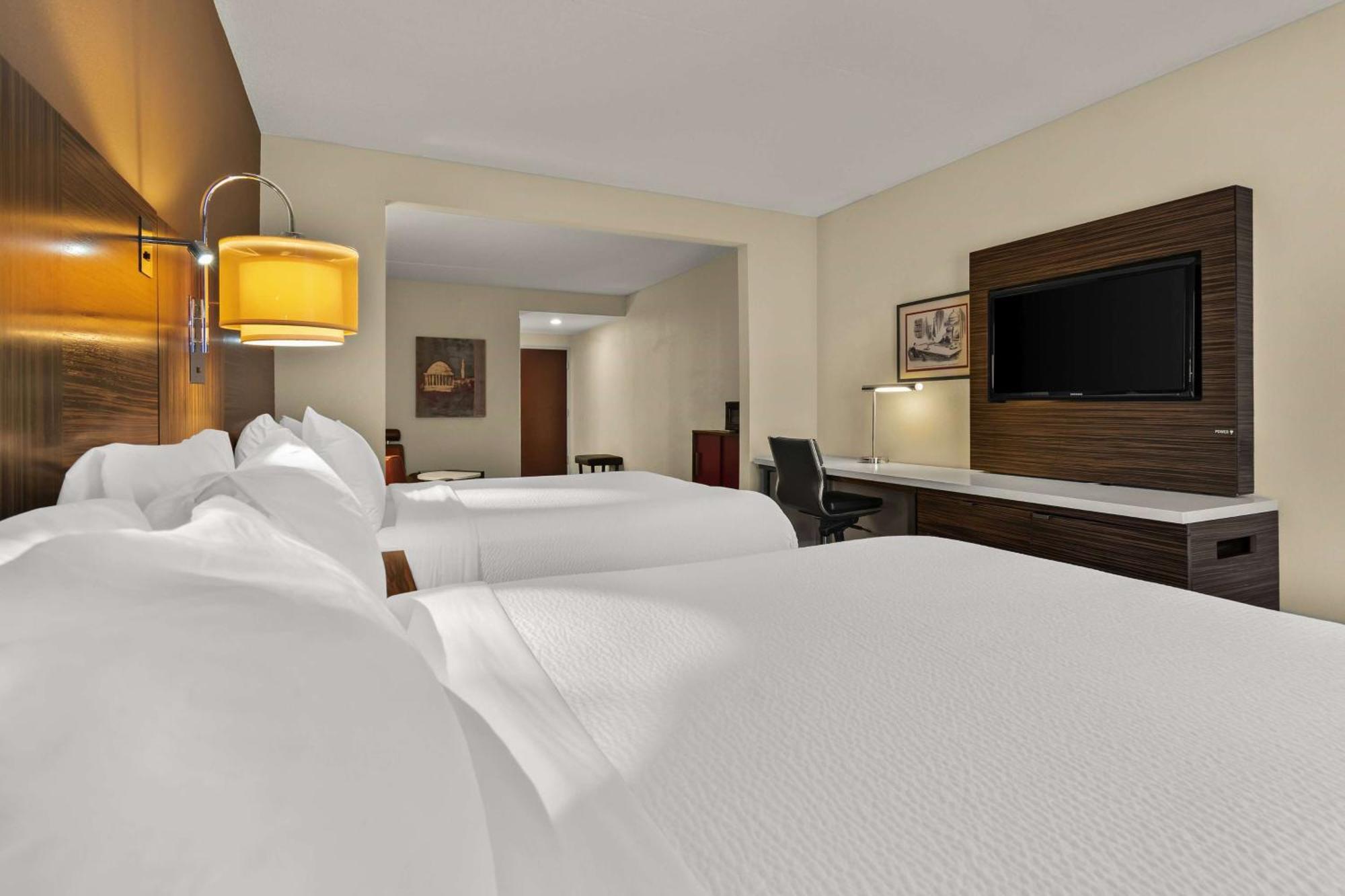 Ramada By Wyndham Harrisburg/Hershey Area Εξωτερικό φωτογραφία