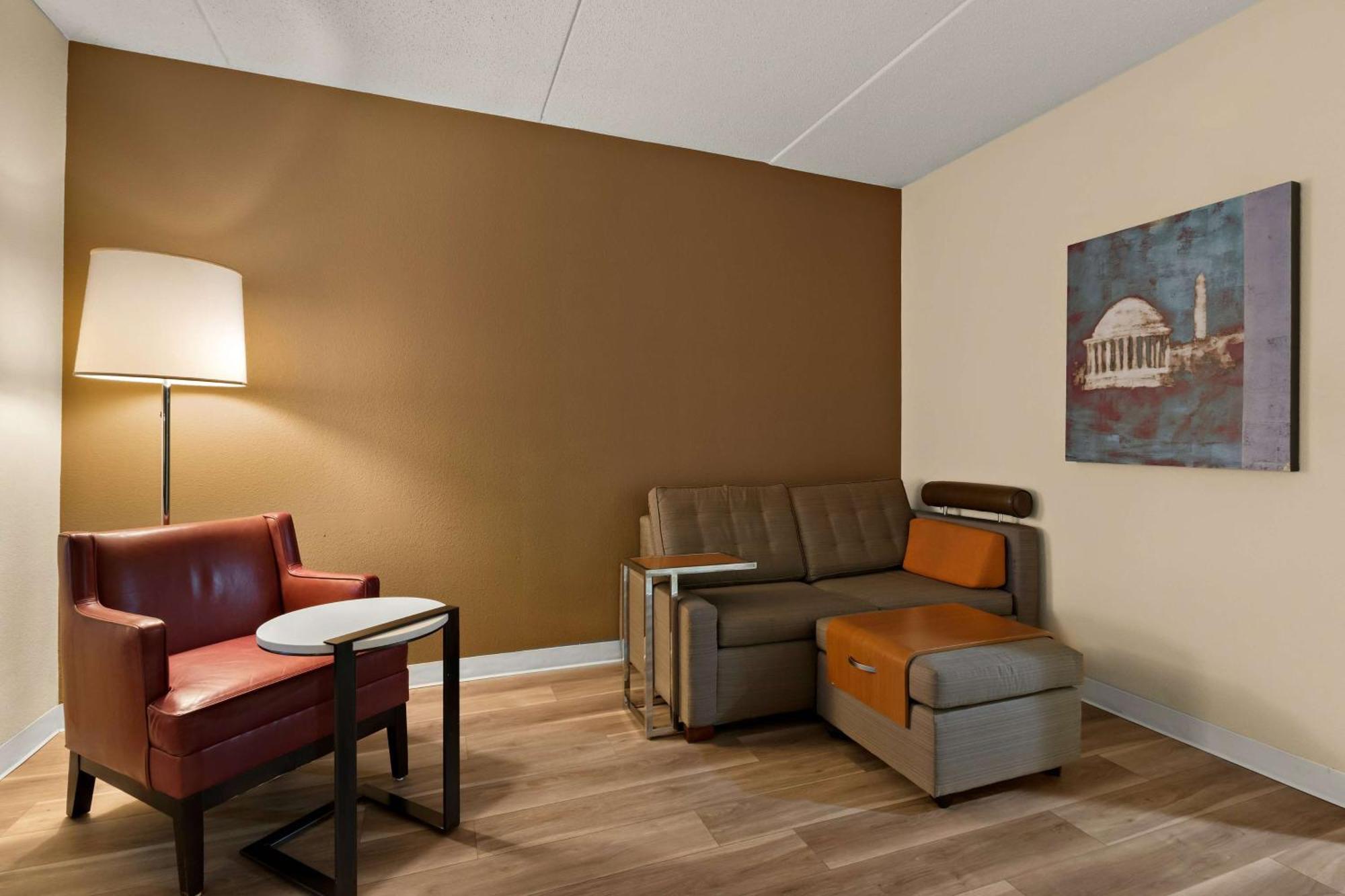 Ramada By Wyndham Harrisburg/Hershey Area Εξωτερικό φωτογραφία