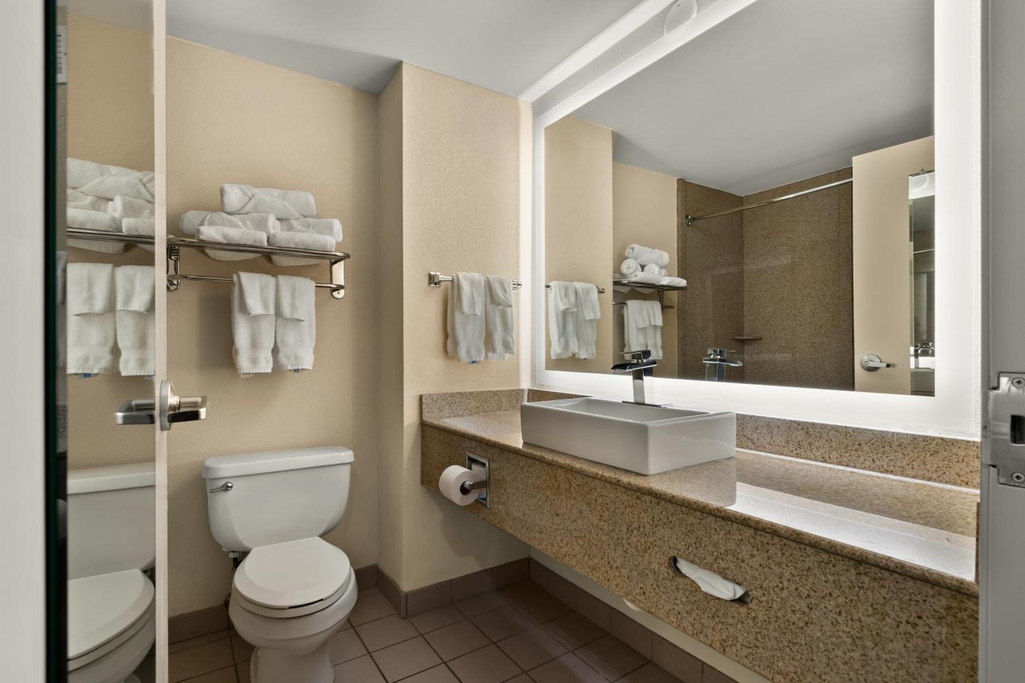 Ramada By Wyndham Harrisburg/Hershey Area Εξωτερικό φωτογραφία